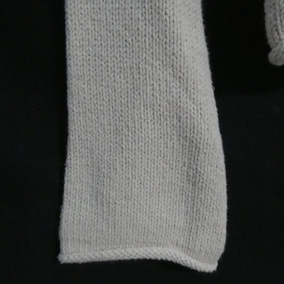 BLUENOTES JEANSWEAR | xs - extra small | Beige Lace-Up V-Neck Long Sleeve Top - Picture 13 of 16